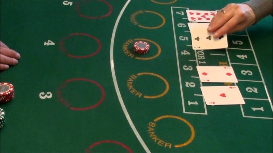 baccarat game bai online kha moi la kiem tien de dang Hinh 3