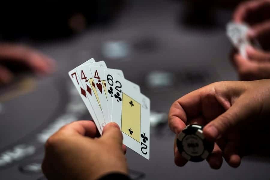 Cam nang choi Poker danh cho nhung nguoi moi hoc choi Hinh 1